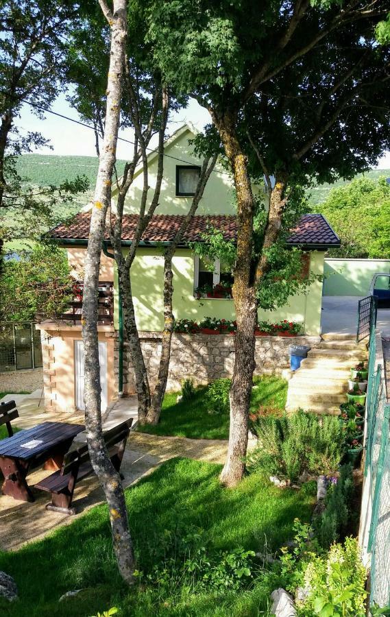 Green House Source Vrilo Tomislavgrad Luaran gambar